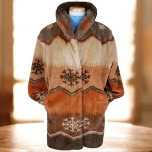 Vintage Long Faux Fur Jacket Snowflake Winter Scene Teeddy Coat Artfur by Duffel
